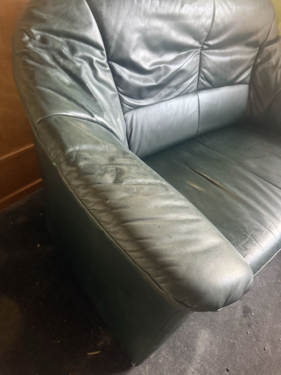 Sofas: Ledersofa – Gebraucht aus Horriwil von Carrera68 3