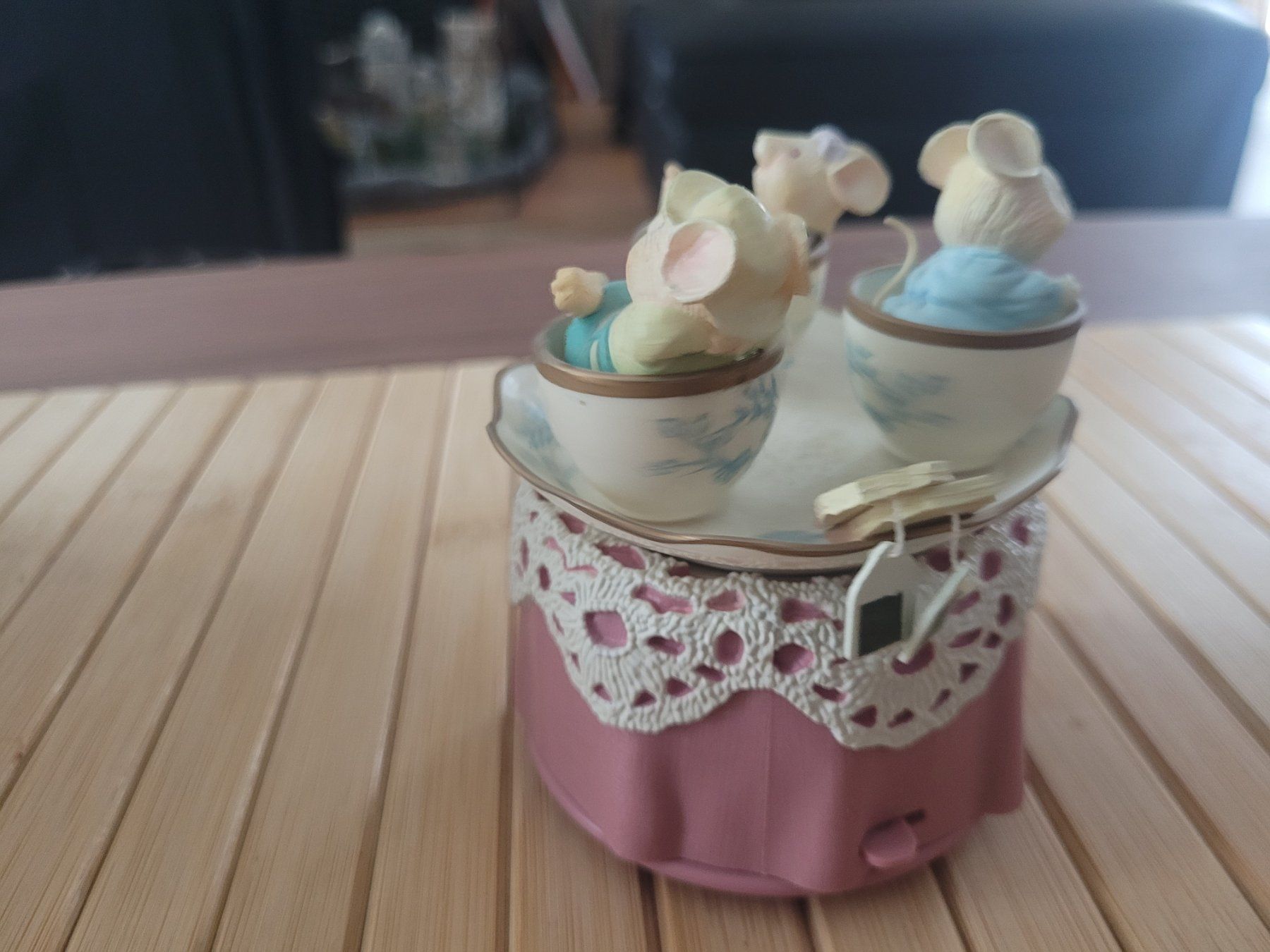 Guinzagli & Collari: Enesco Spieluhr "It's A Par-Tea!" Mini Action Musical – Nuovo (secondo la descrizione) da Nürensdorf venduto da spartacus64 8
