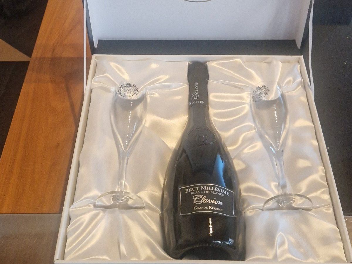 Vins: Jacques Germanier – Neuf avec emballage d'origine à Volketswil par backenundwein 1