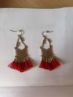 Paire de boucles d'oreilles pendantes rouge