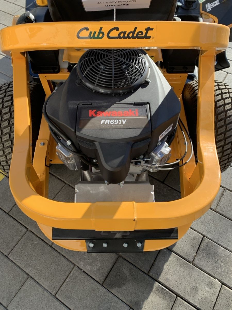 Tagliaerba: Cub Cadet XZ6 S 117 Zero Turn  – Nuovo (secondo la descrizione) da Rosshäusern venduto da campo3.1 5