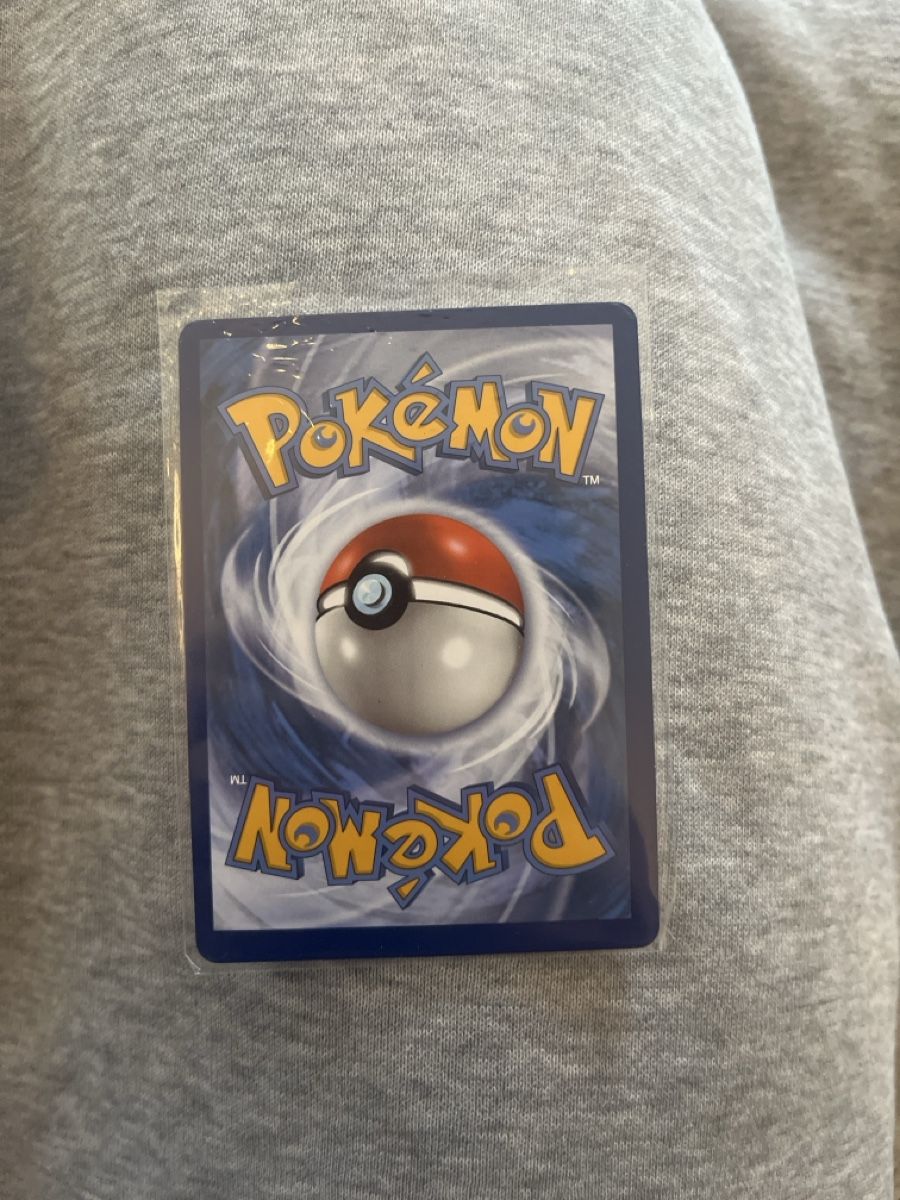Pokémon Carte collezionabili: Strahlendes Evoli – Nuovo (secondo la descrizione) da Zollikon venduto da ale_x2b2 1