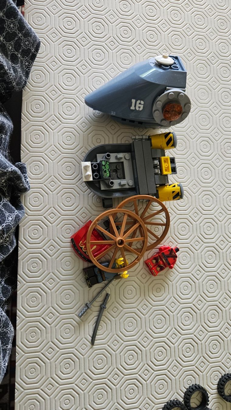 Lego Baukästen: Set Lego Ninjago 70629 – Gebraucht aus Melano von H-Sara