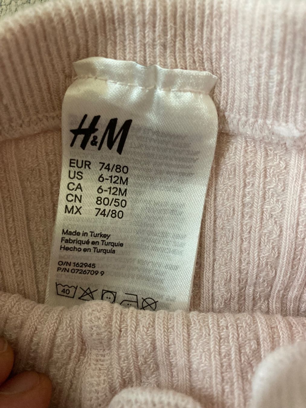 H&M Calze & Collant: Süsse Rüschchen-Leggins – Usato da Luzern venduto da Florentina 1
