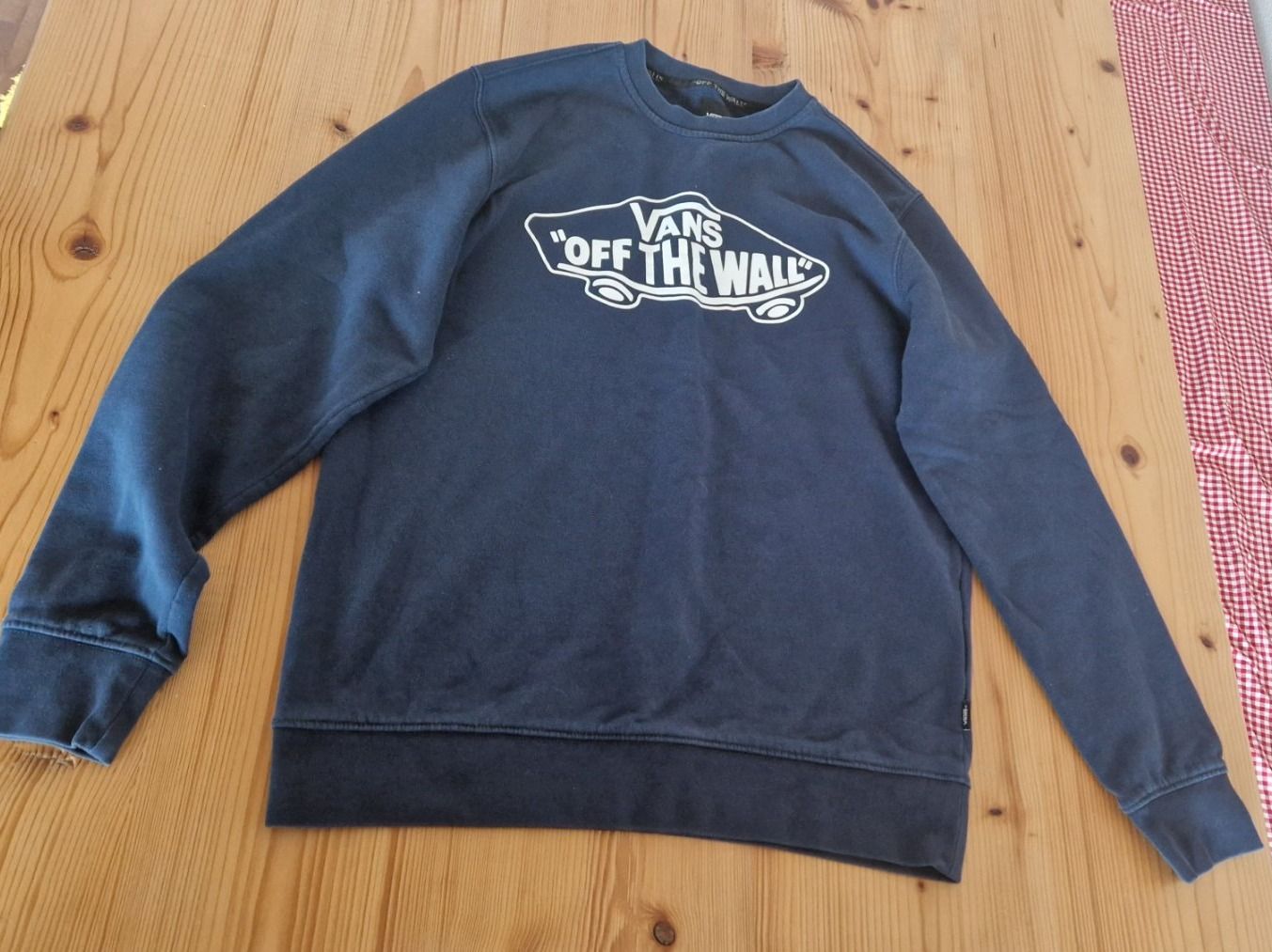 Pullover & Sweatshirts: VANS Pullover – Gebraucht aus Chur von car_5clc