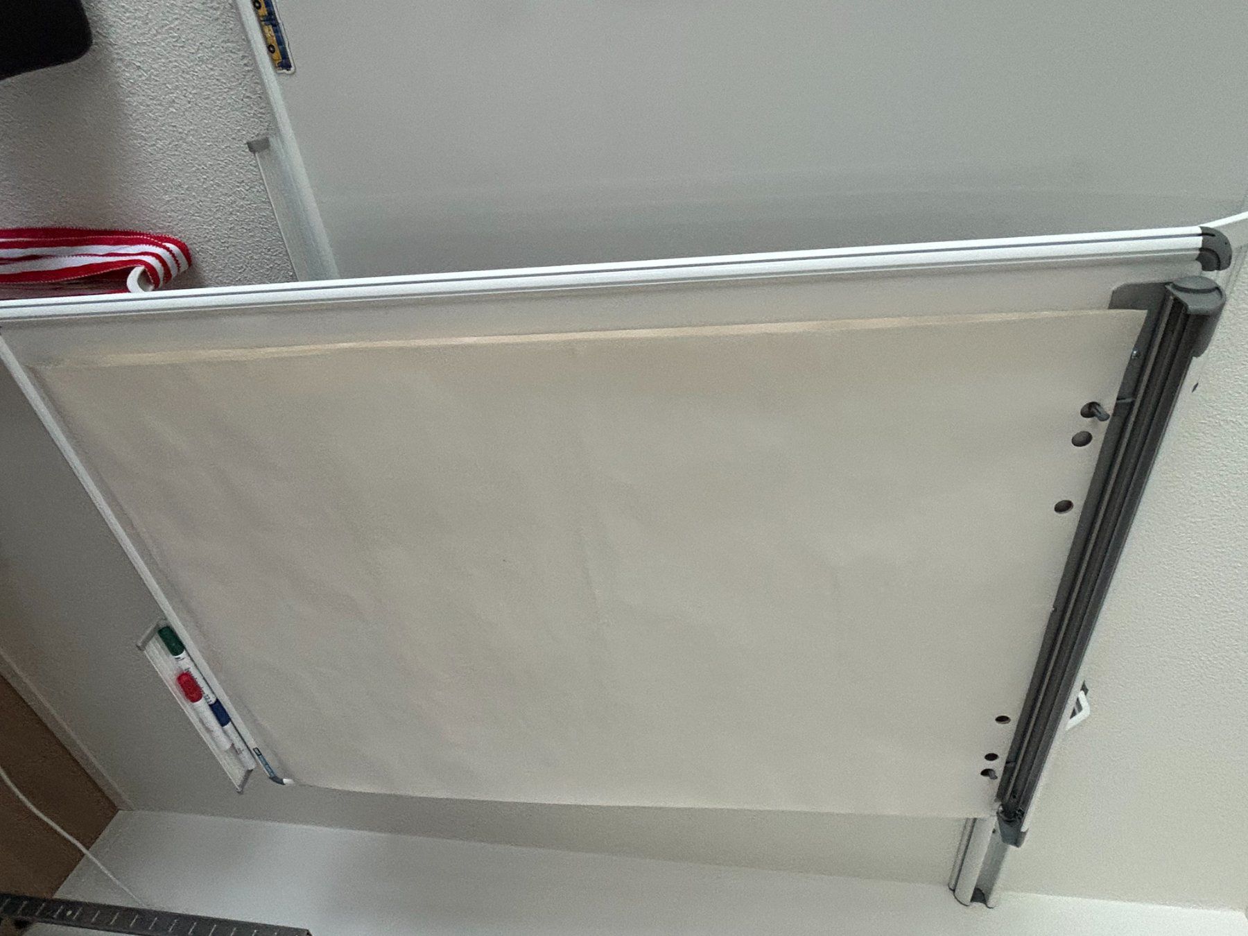 Lavagne: Flip Chart mit Pinnwand mit Wandbefestigung – Usato da Altdorf UR venduto da tho_b9hw 1