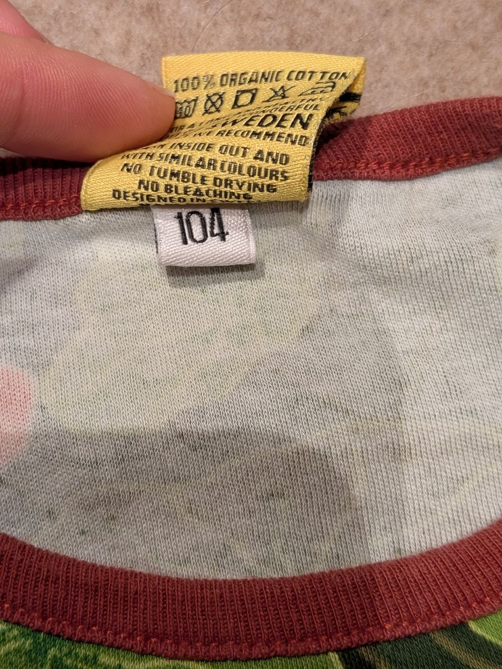 Vestiti & Gonne: Kleid von DUNS, Grösse 104 – Usato da Zofingen venduto da Droni_A 3