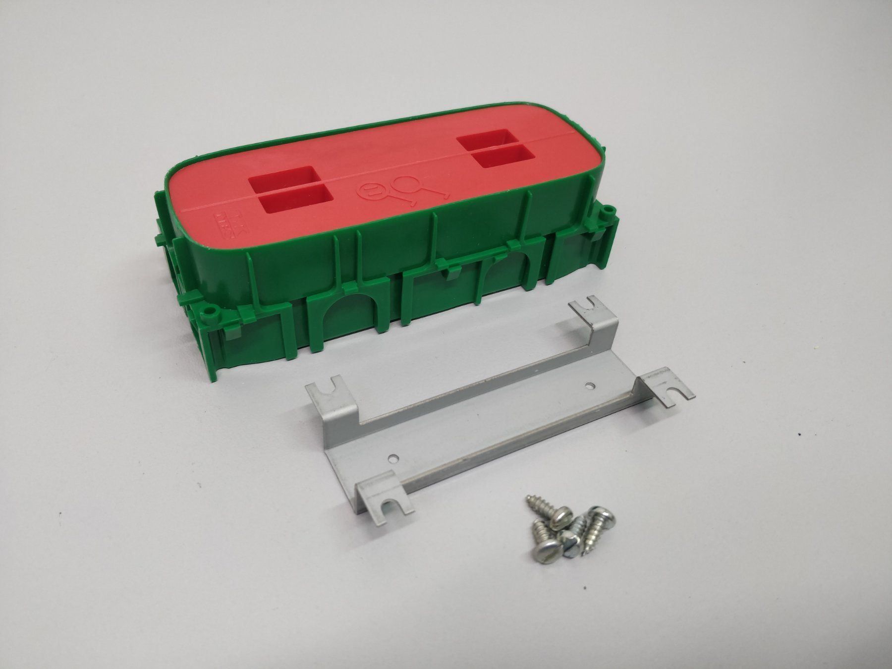Altri accessori: Unterputzdose für B&O MCL Transreceiver – Usato da Hochdorf venduto da av-electronics 1
