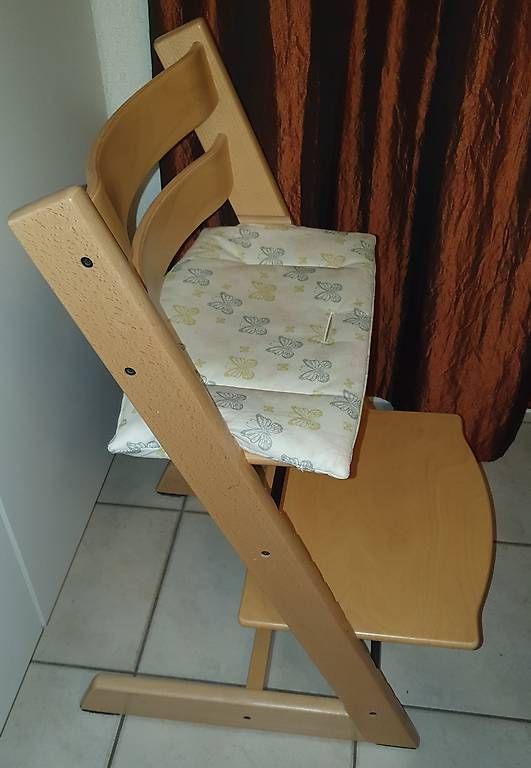 Seggioloni: Chaise Tripp Trapp complète Stokke bois – Usato da La Chaux-de-Fonds venduto da Titine28 3