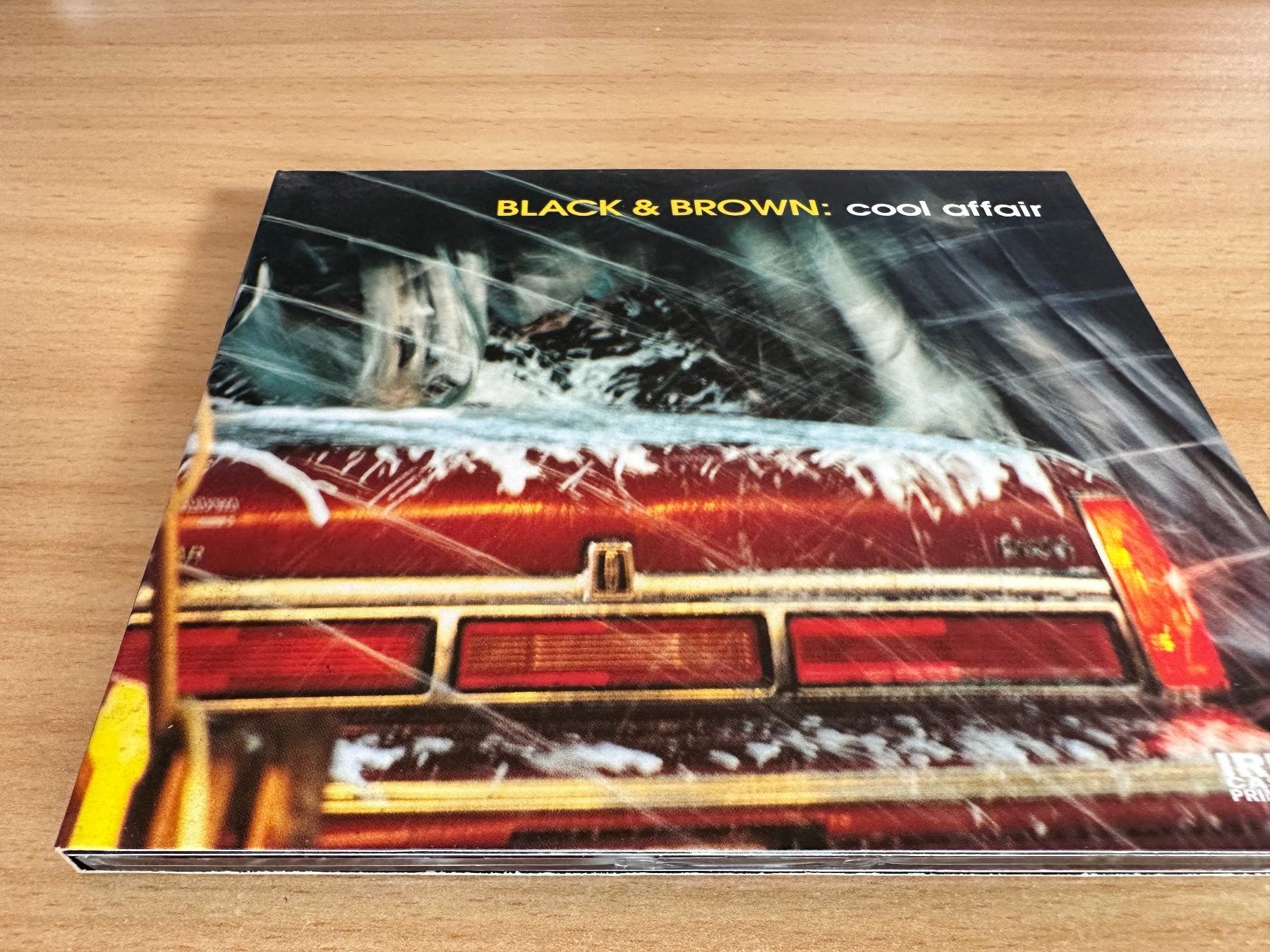 CD: Black & Brown – Cool Affair – Usato da Rikon im Tösstal venduto da Alpenmutz