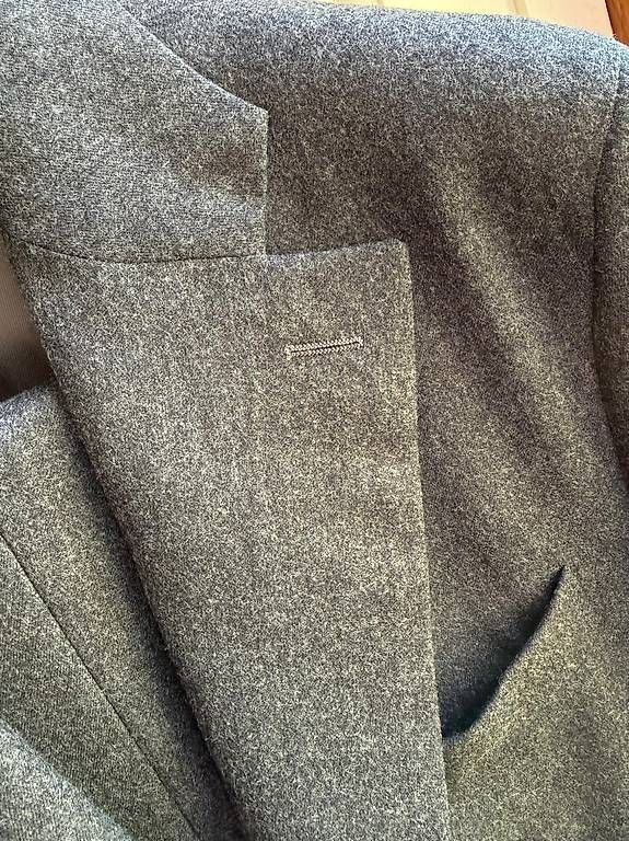 Completi: Costume gris en flanelle taille 48  – Usato da Thônex venduto da msa_yy6j 1