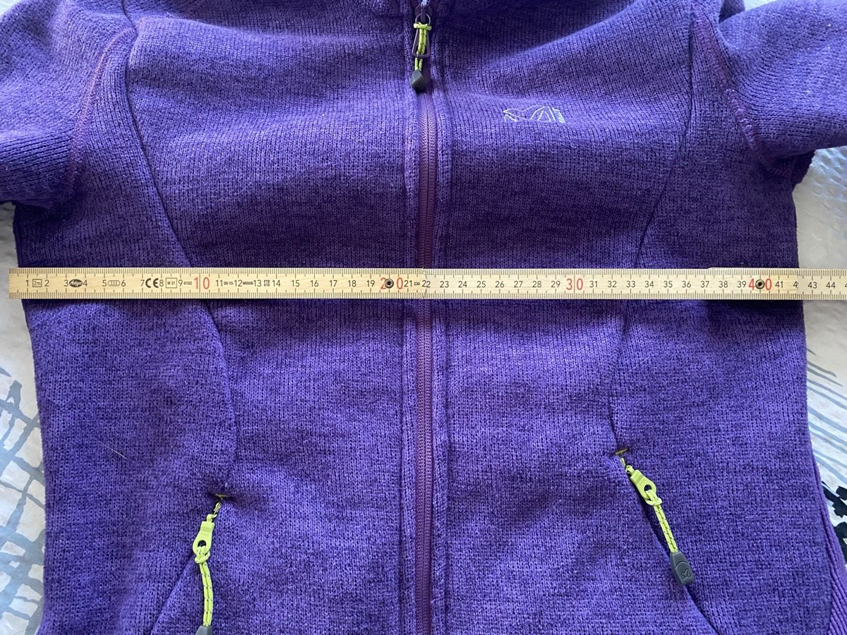 Giacche: Jacke gr. S/M – Usato da Seewen SZ venduto da shaky01 8