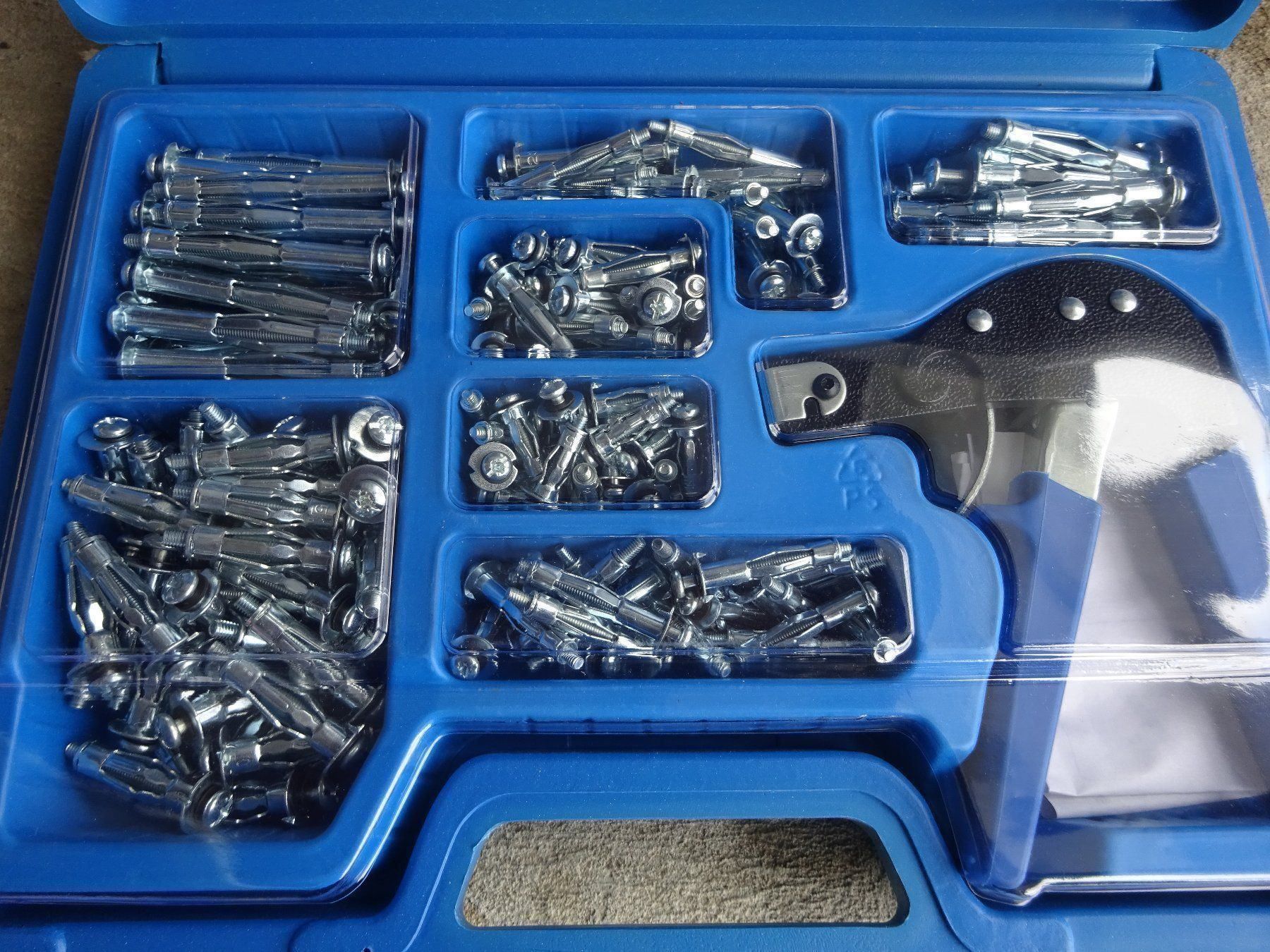 Accessori per altri veicoli: Auto – Nuovo e nell'imballaggio originale da Lauperswil venduto da Nep1 1