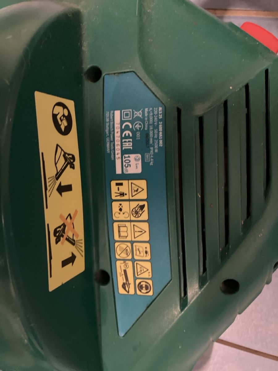Bosch Laubbläser & Laubsauger: Bosch Laubbläser ALS 25, 2000 Watt, gebraucht – Gebraucht aus Dittingen von Forfour1 1