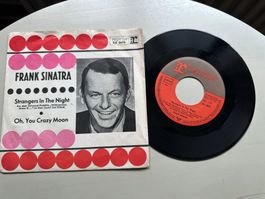 FRANK SINATRA tolle Single Kult Strangers in the night PS 2