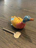 Metallente zum Aufziehen mit Schlüssel