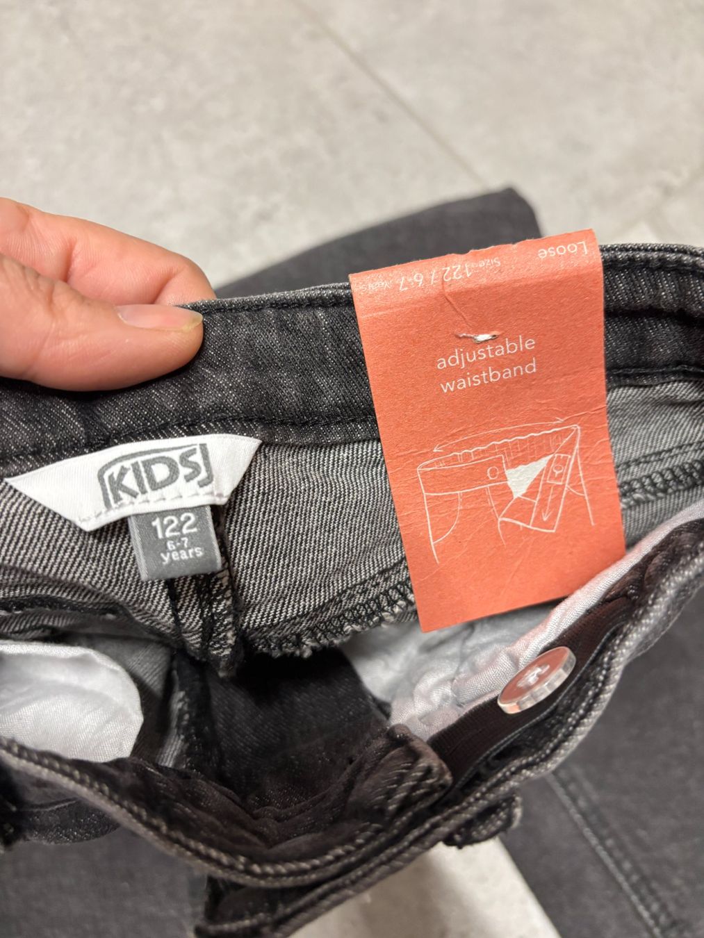 Hosen: Jeans 122 stretch taille ajustable neuf – Neu (gemäss Beschreibung) aus Salvenach von gwenwywar 1