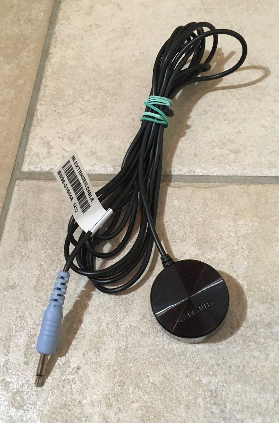 Cavi: Samsung IR Extender Cable BN96-31644A – Usato da Saas-Grund venduto da rau_tn8j