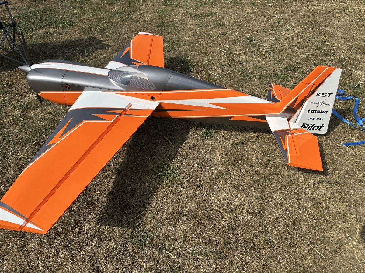 Pilot-RC Modellismo RC: Pilot Rc Laser 88“ – Usato da Flamatt venduto da Hoschi81