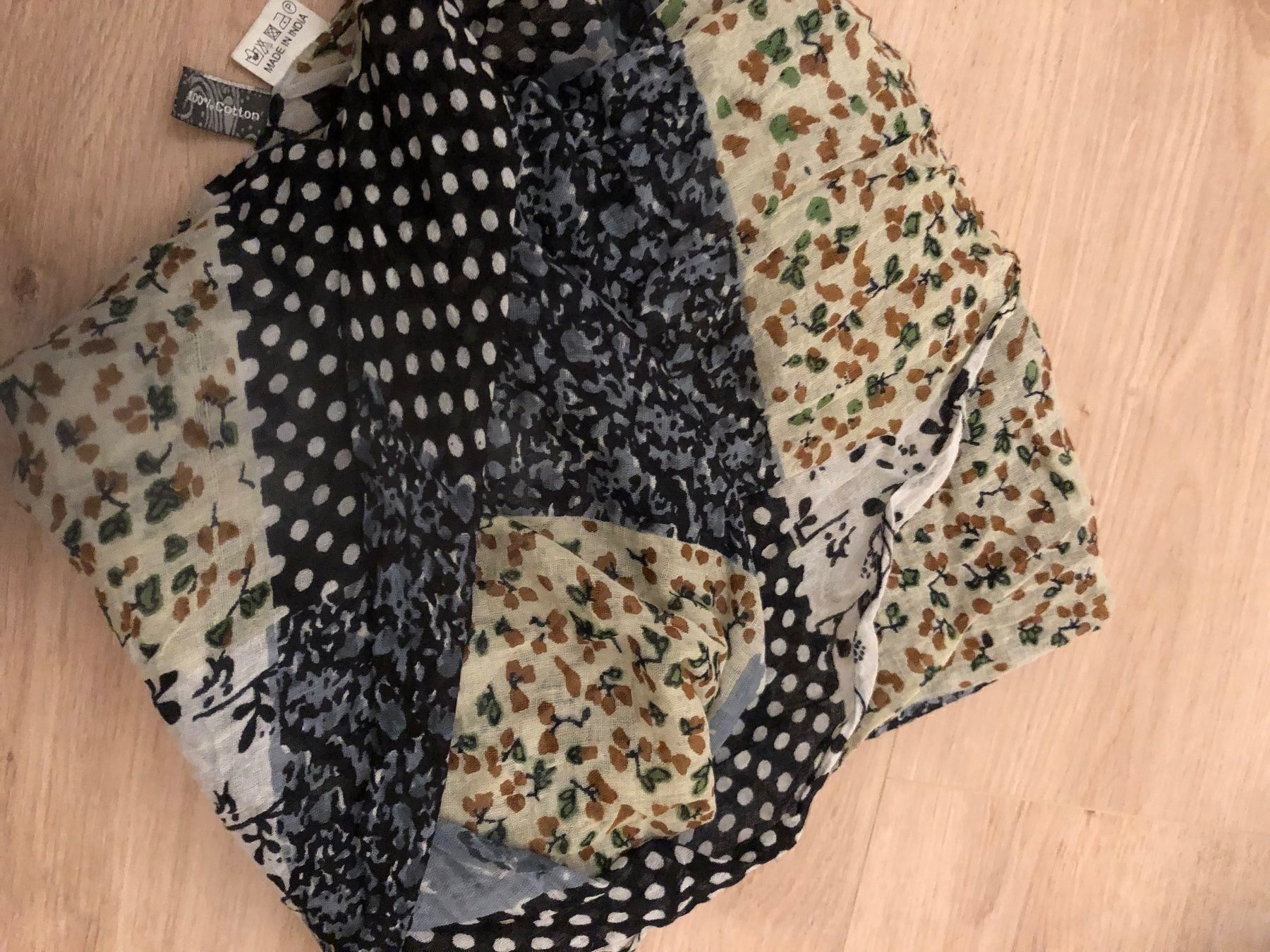 Foulards, Tücher & Schals: Schal cachet – Neu (gemäss Beschreibung) aus Lupsingen von sta_wgg5 5