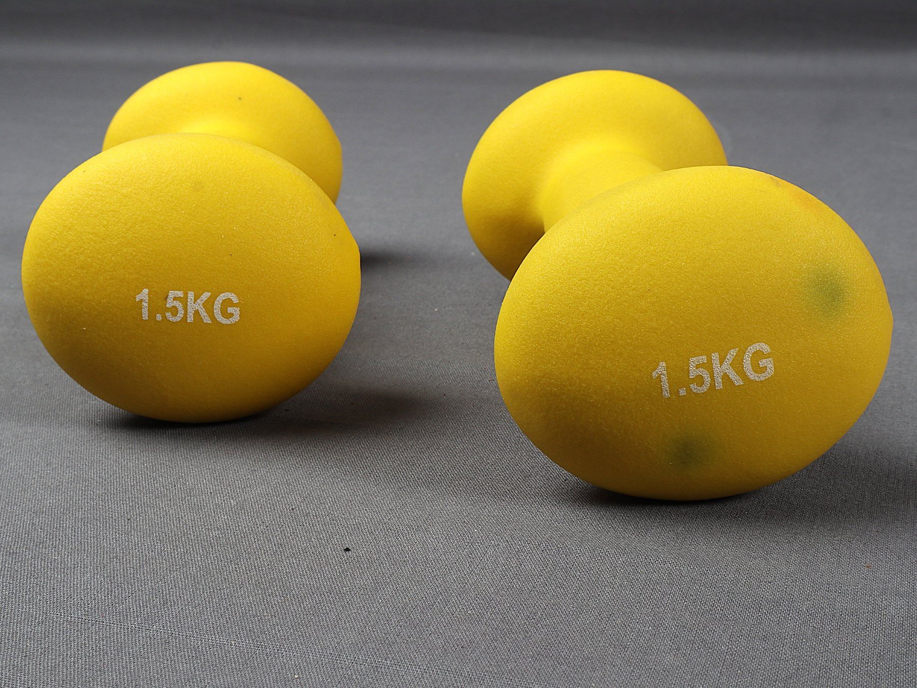 Tunturi Hanteln & Gewichte: TUNTURI Hanteln 1.5KG. – Neu (gemäss Beschreibung) aus Steinen von Restwert_Steinen 6