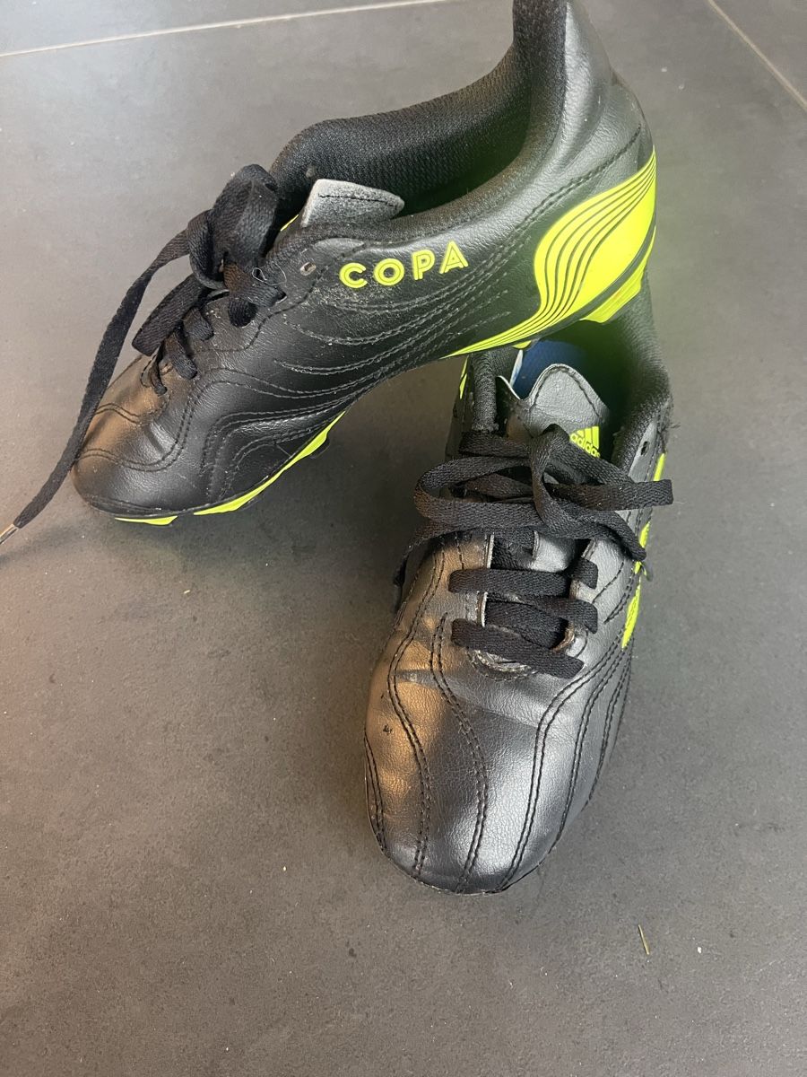 Adidas Scarpe per ragazzi: Fussball Adidas Copa Noppen , Grösse 33 – Usato da Feldbrunnen venduto da cleo09