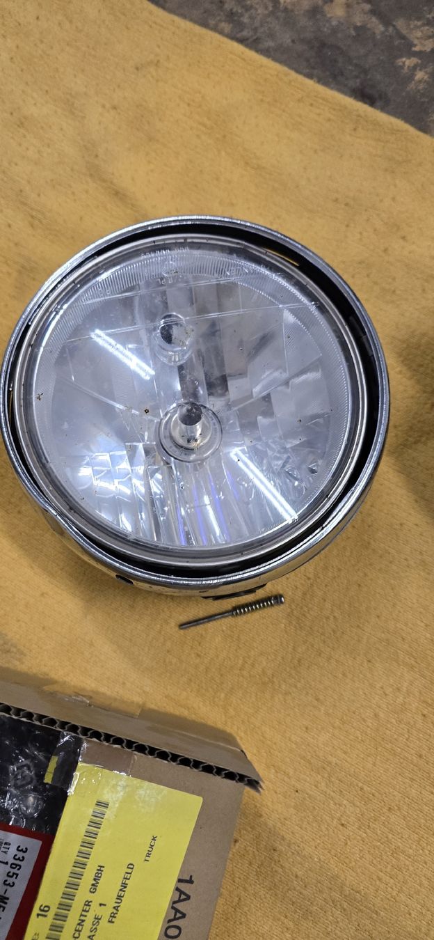 Honda Strada: Diverse Honda CB 1300 A Teile – Usato da Rickenbach Sulz venduto da AE_BI 4