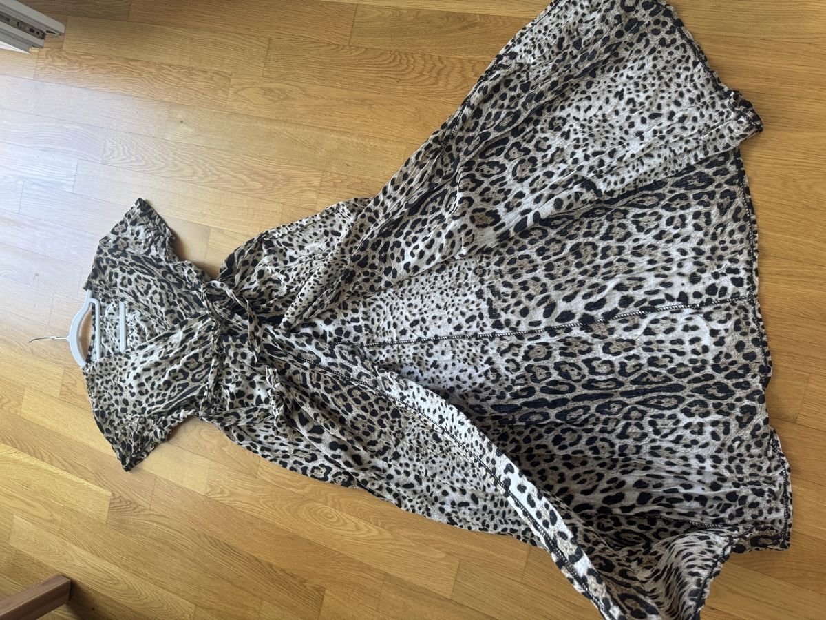 Vestiti: Leopard Kleid Maxi Gr S – Usato da Unterengstringen venduto da Cuz_5555 2