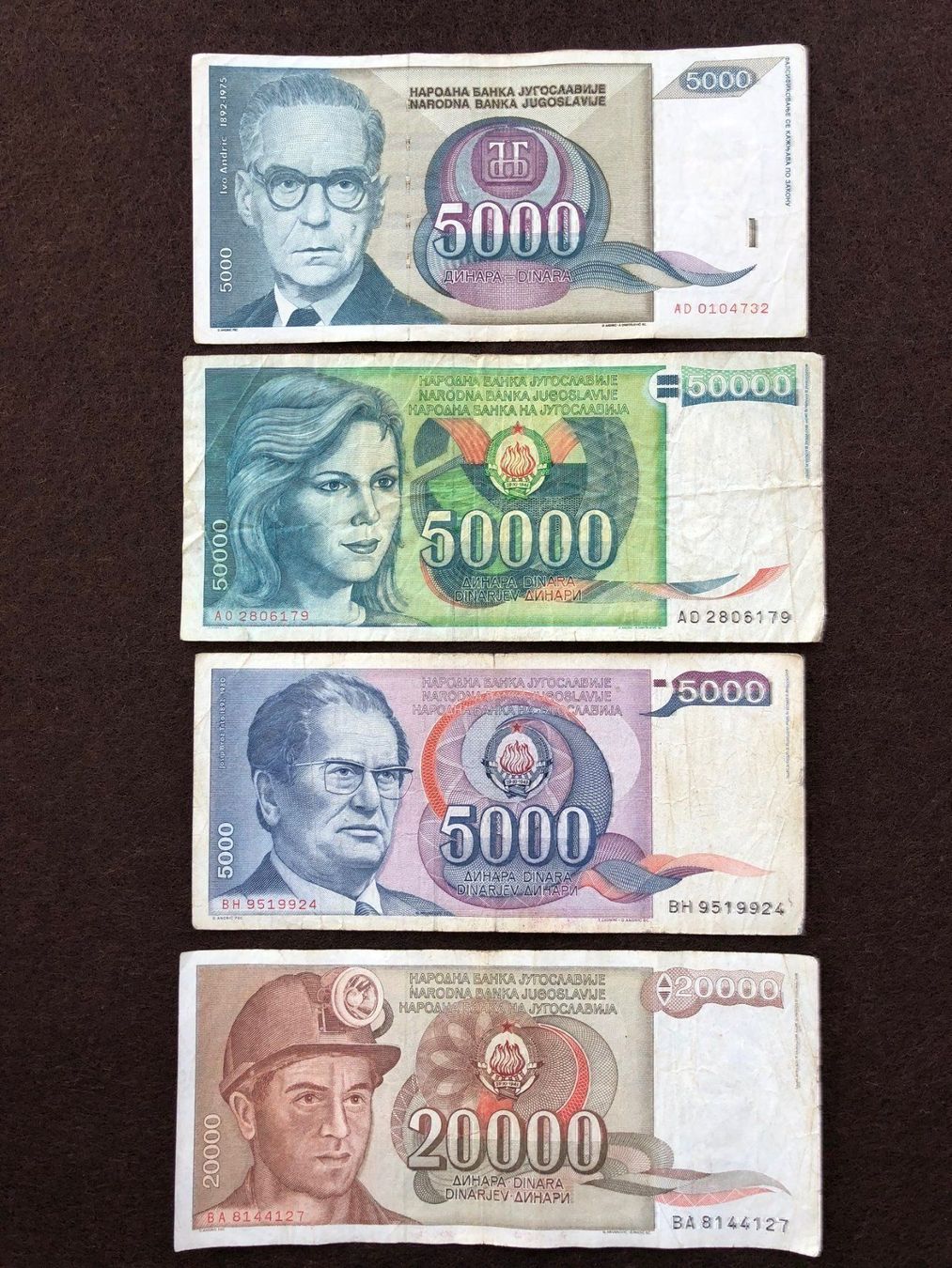 Banconote: Belgrad 1985/87/88/92 - Dinar – Usato da Pfäffikon SZ venduto da Sieben77 1