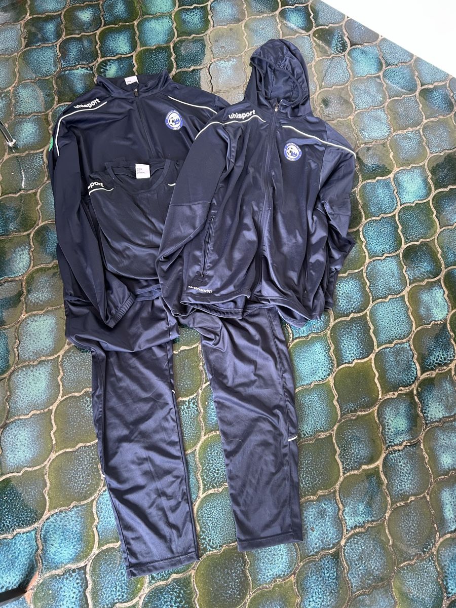 Canottiere & Pantaloni: Uhlsport Trainingsset – Usato da Emmen venduto da Carbru