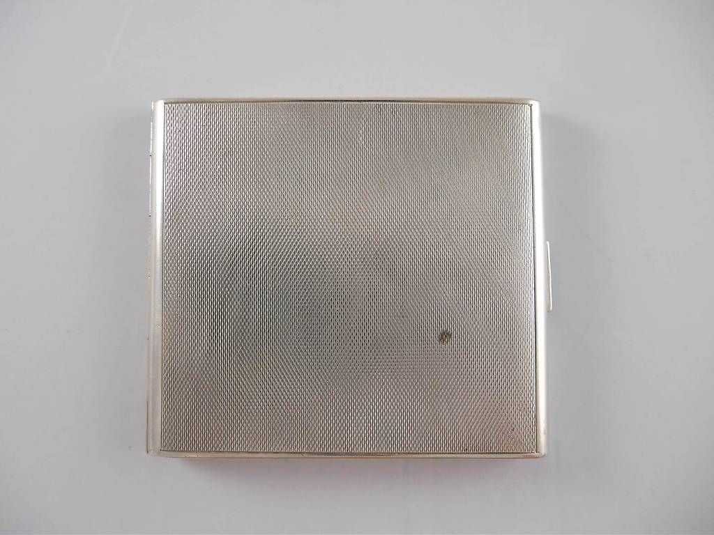 Tabacchi: Porte cigarettes en argent – Usato da Marnand venduto da MrBozzol