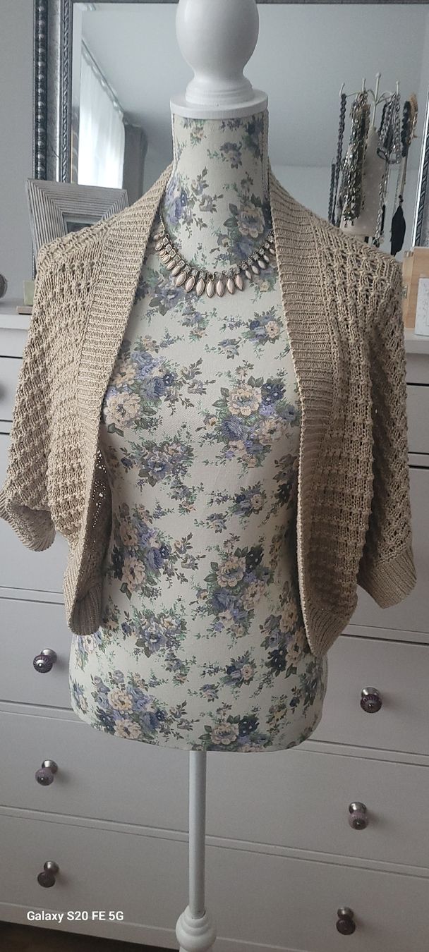 H&M Bolero: Strickjacke Cardigan Beige mit Glitzer Gr.L – Usato da Oberaach venduto da Svea11 2