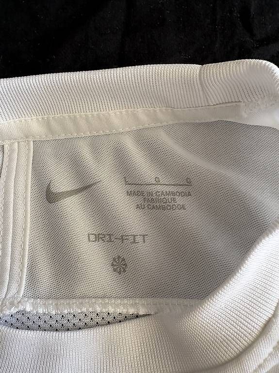 Canottiere & Pantaloni: Sporting maillot taille L – Usato da Geneve venduto da tom_d7f8 2