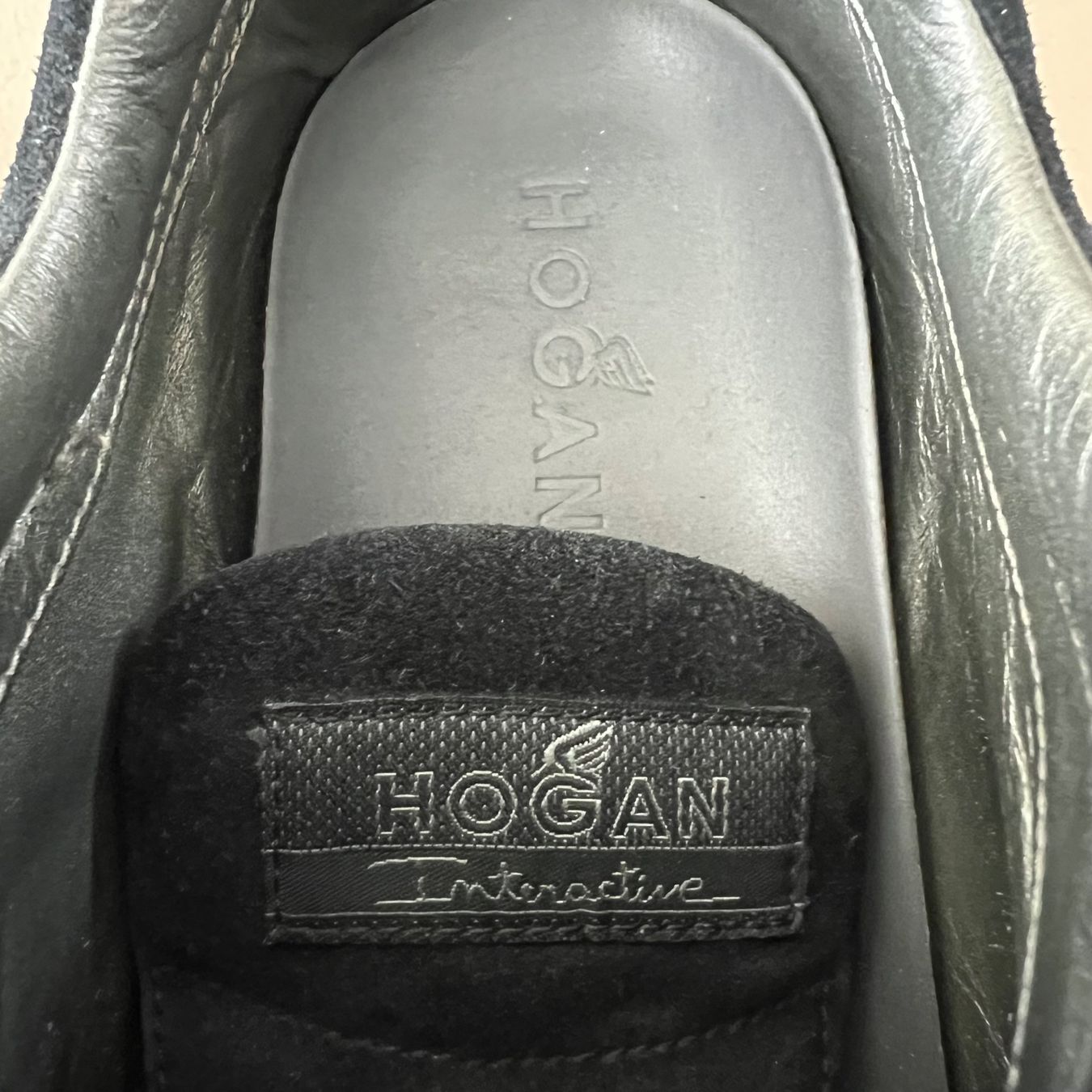 Hogan Scarpe da donna: HOGAN Interactive Sneakers 🖤 – Usato da Zürich venduto da ClosetQueen 7
