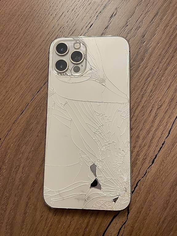 Handys / Smartphones: Iphone 12 pro 256Gb – Gebraucht aus Siglistorf von nin_gl2p