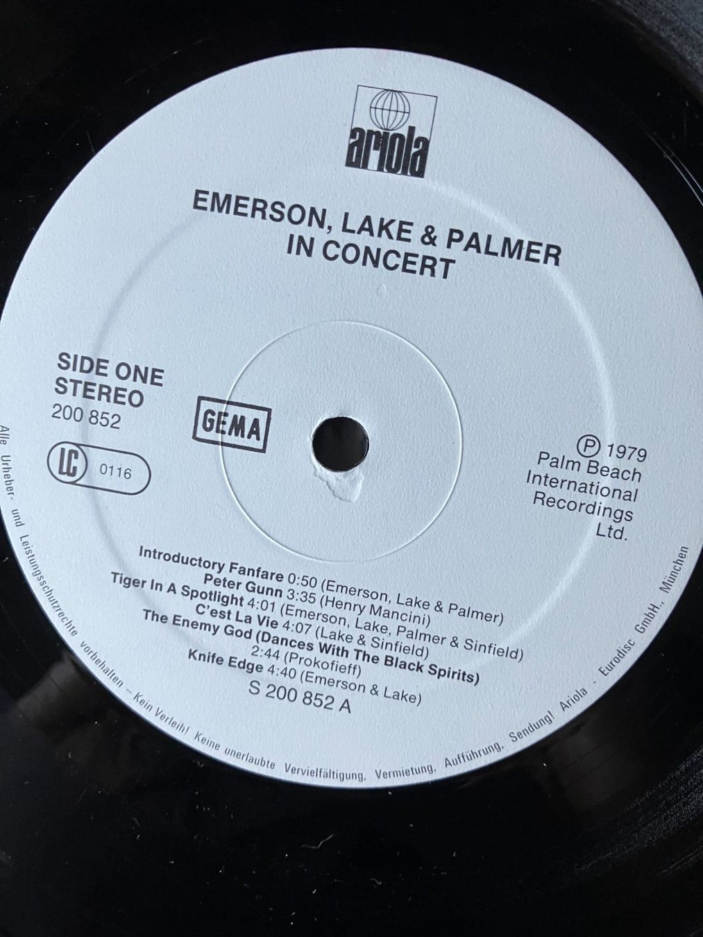 Dischi in vinile: Emerson, Lake & Palmer – Usato da Aarwangen venduto da Jukebox3 8