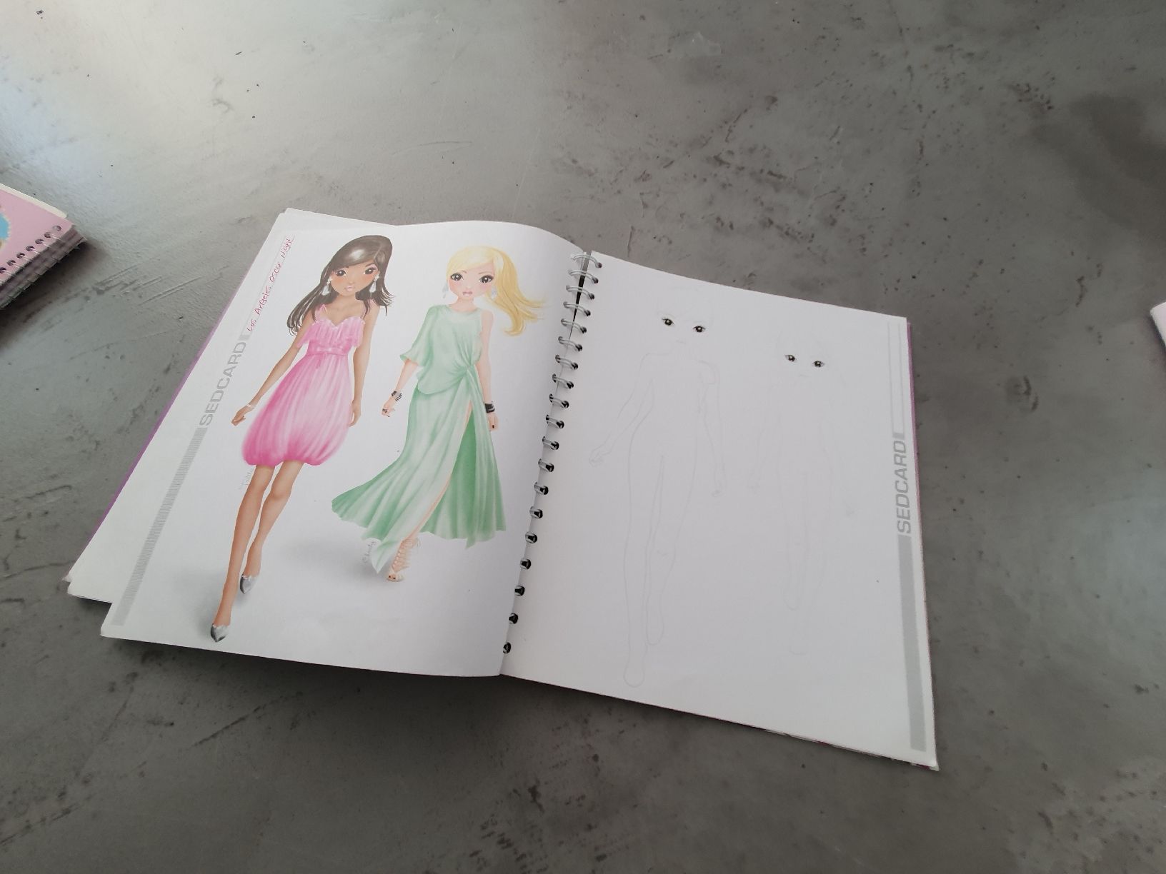 Kits de loisir créatif: Top Model Kreativ-Bücher, 3 Stück – D'occasion à Steinach par Xamax18 7