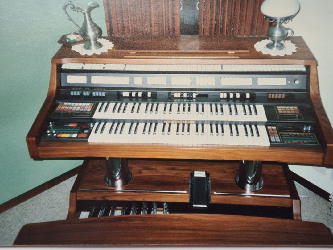 Wersi Musikinstrumente: Orgel, Wersi Saturn – Gebraucht aus Weggis von kumei41