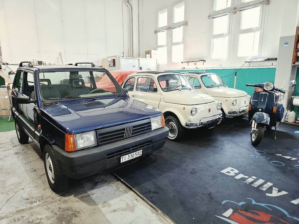 Automobili: Fiat panda 4x4 – Nuovo e nell'imballaggio originale da Cadro venduto da Ema710 1