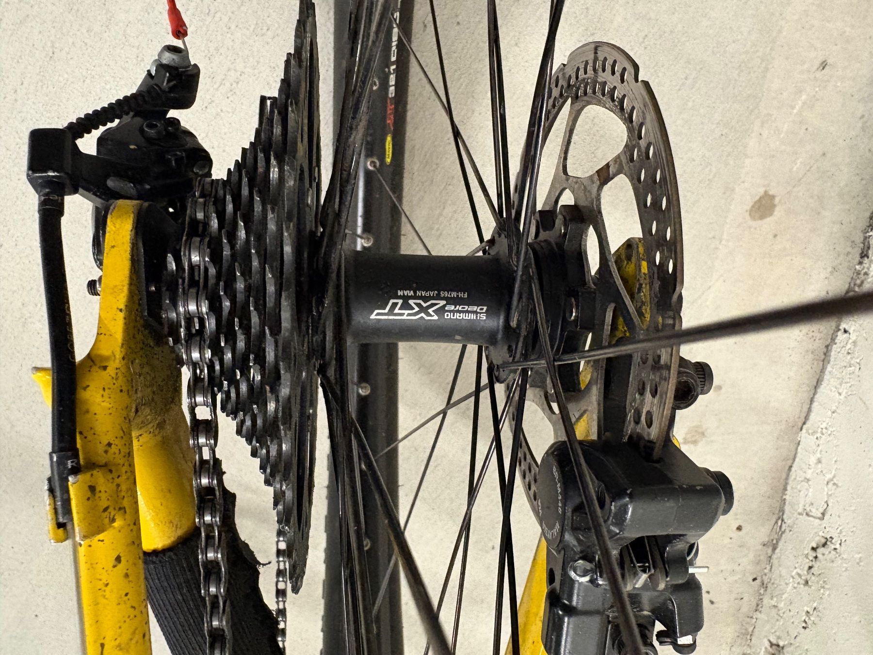 Cannondale Velos: Cannondale Super V 3000 (Uber Lite) – Gebraucht aus Basel von gar_mph9 5