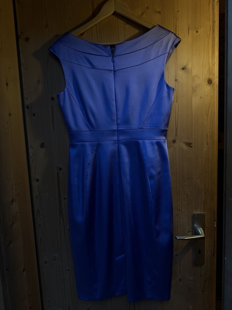 Robes: Kleid von Macys NY – D'occasion à Donat par troja007 2