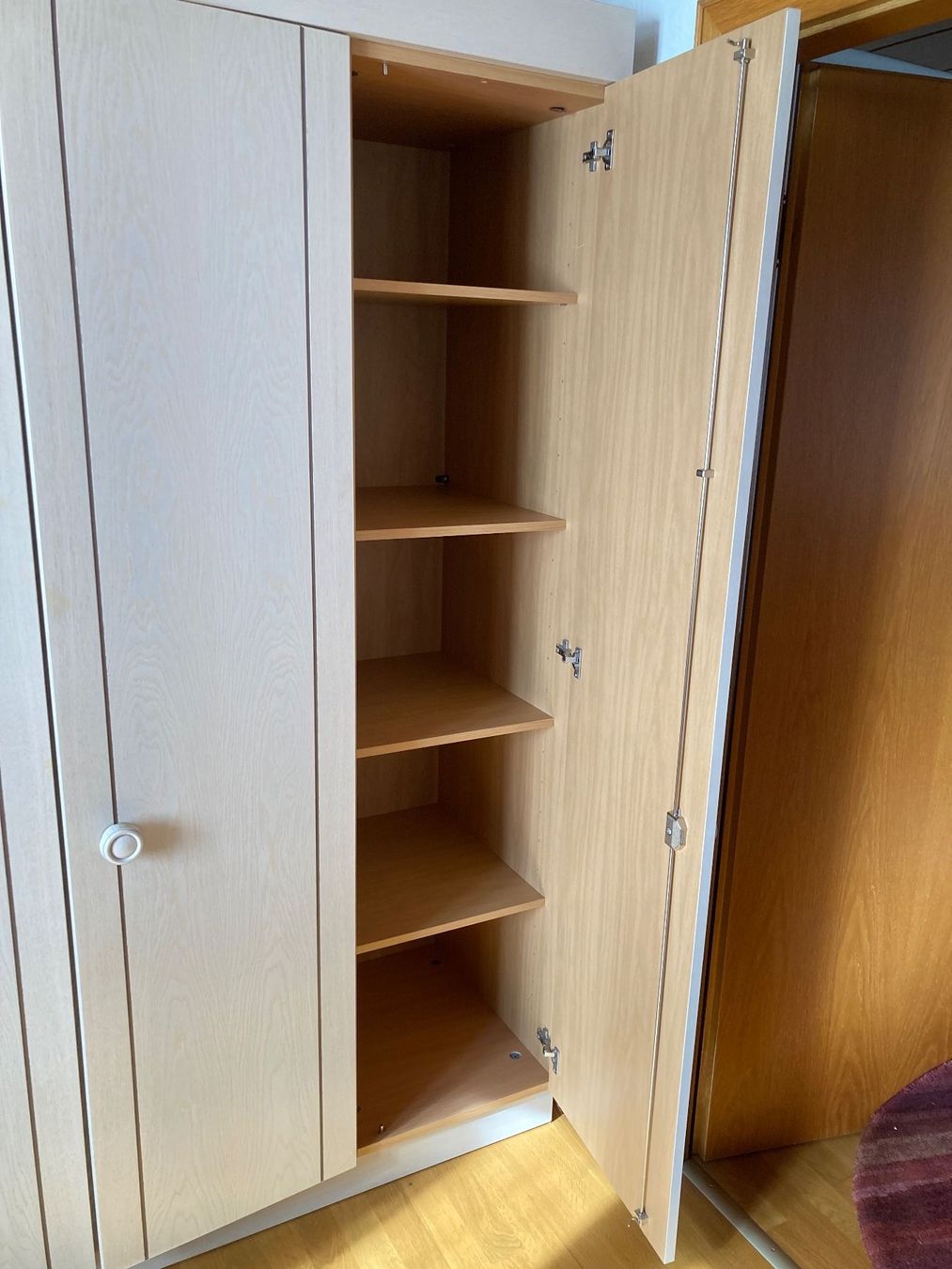 Armadi: Schrank mit Holzmotiv – Usato da Gränichen venduto da feierabend04 1