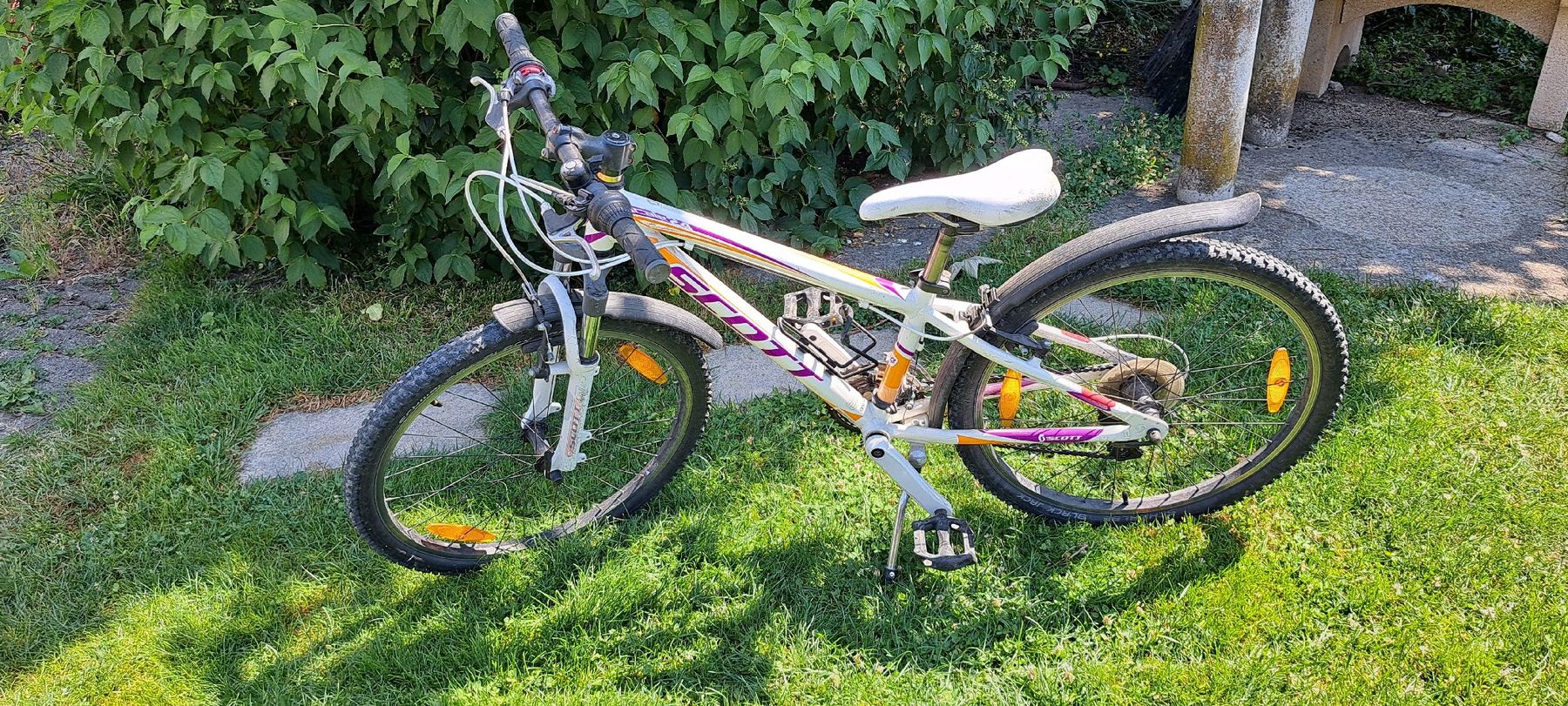Scott Velos: vélo vtt enfant 24" – Gebraucht aus Vicques von Tobias882