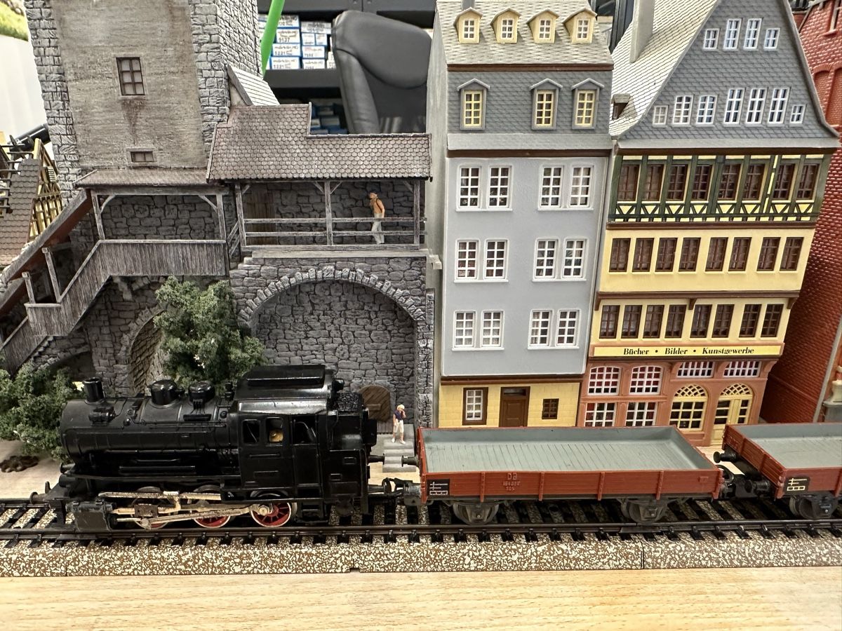 Märklin Modellini di ferrovie: Märklin 3000 DB BR 89 Güterzug – Usato da Lupsingen venduto da New-Haven 1