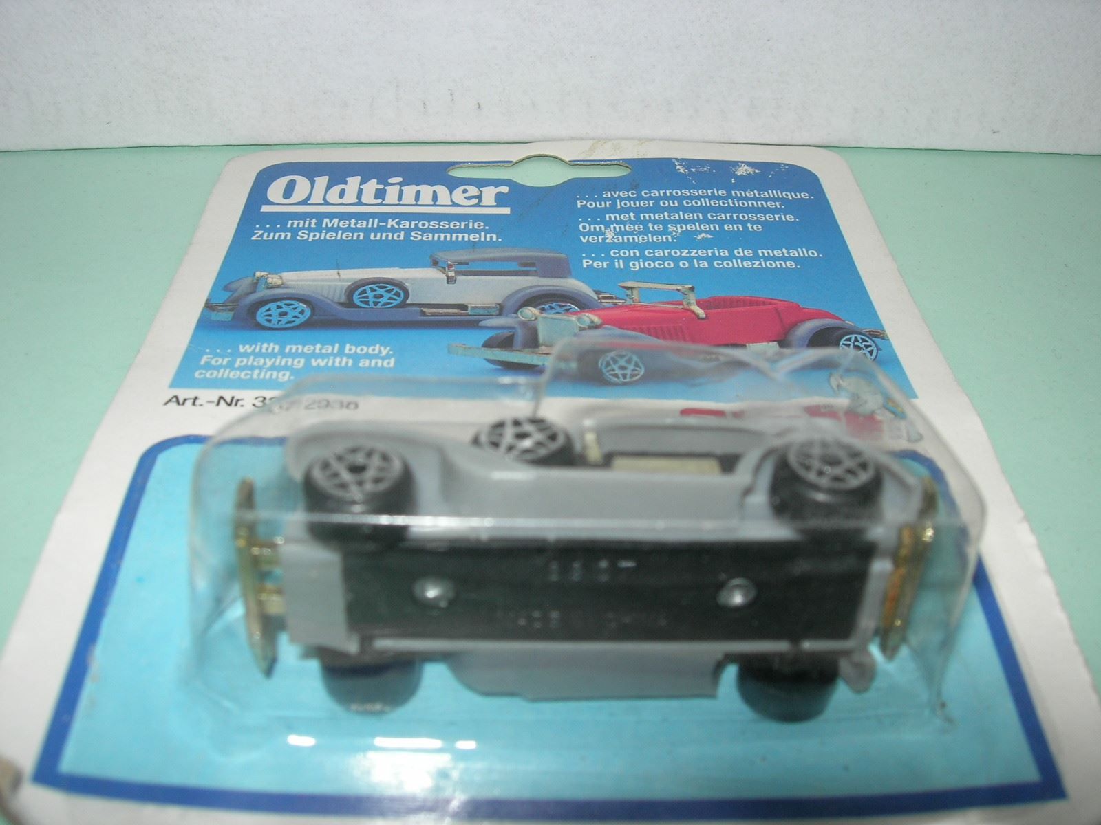 Modellautos: Simba Oldtimer Modellauto  schwarz Nr. 337 2938 OVP – Neu und originalverpackt aus Hornussen von Corvette- 3