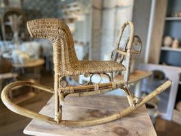 Rattan Schaukelpferd Vintage Boho Shabby Kinderzimmer Deko