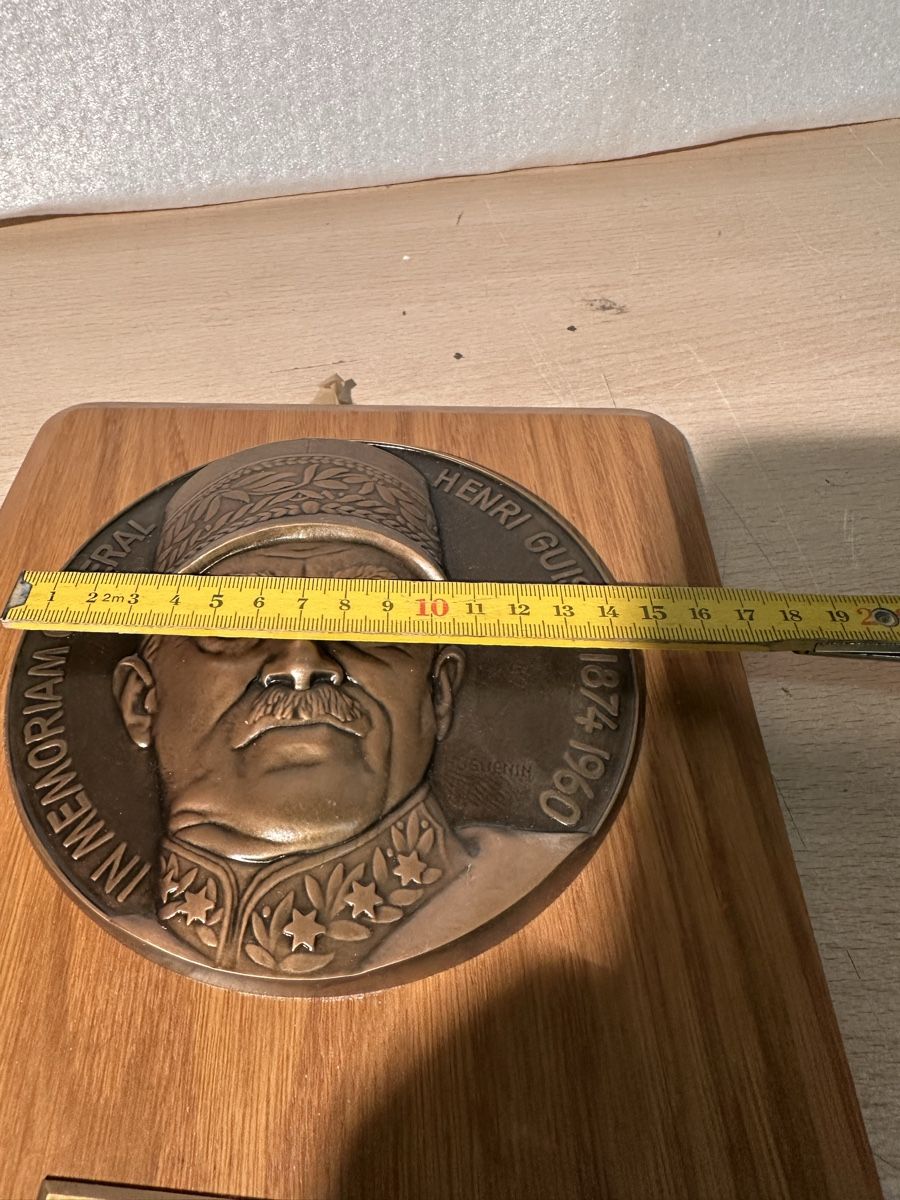 Insegne: Plaque commémorative Général Guisan 1976  bois massif – Usato da Lausanne venduto da artnouveau04 4