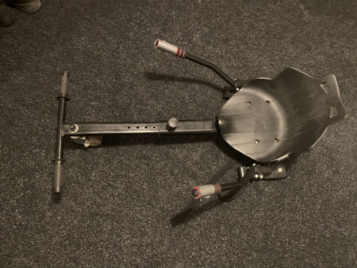 Hoverboards: Hoverkart Aufsatz für Hoverboard – D'occasion à Remetschwil par Munti0