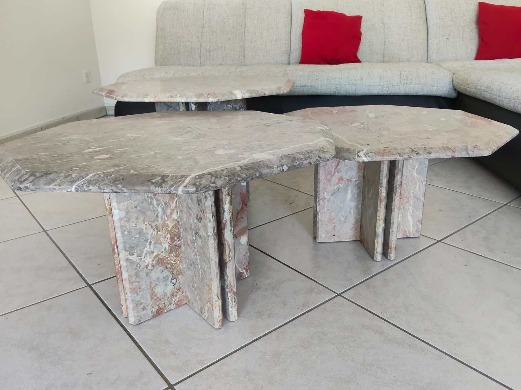 Tavoli: Sofatische Marmor – Usato da Triengen venduto da RealX 1