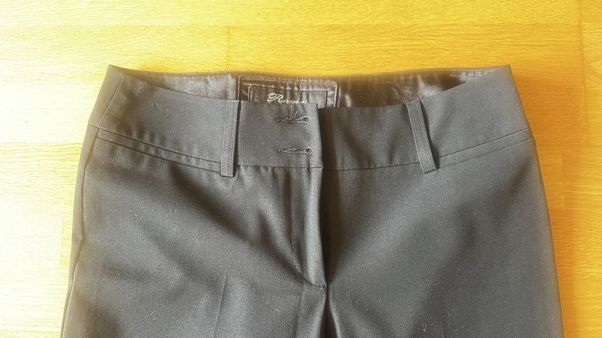 Pantaloni: Stoffhosen schwarz grösse M – Usato da Bern venduto da LaraTouvet 2